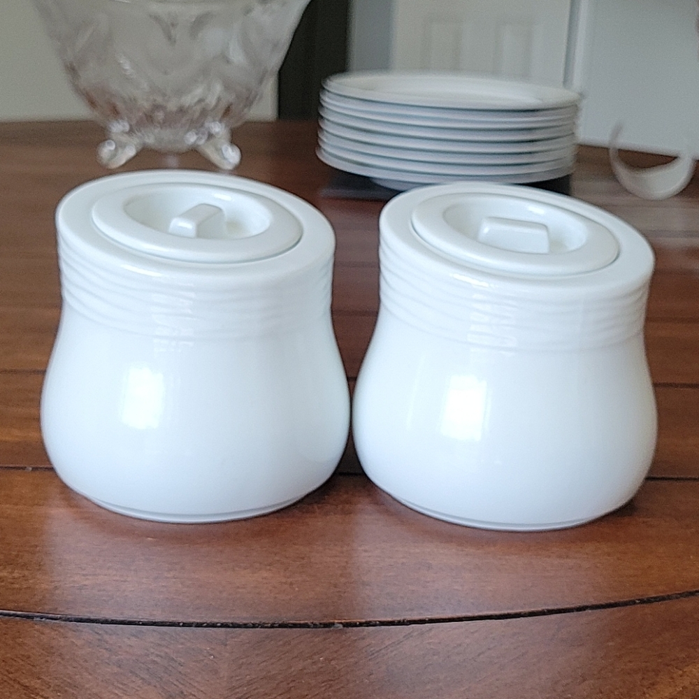 2 Sugar jars. Not used.